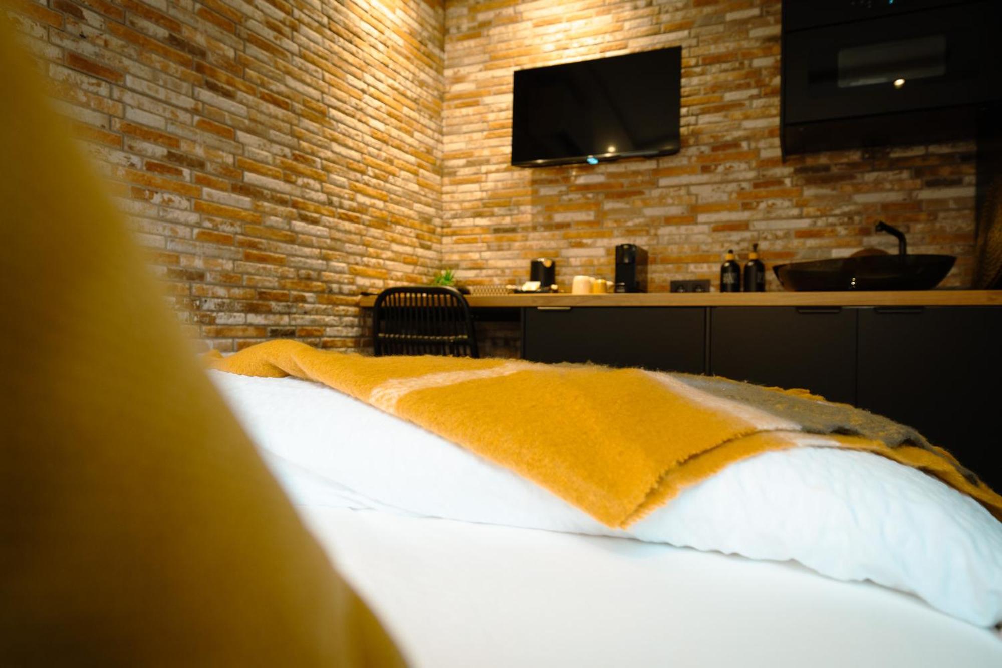 Le Pelerin Apartment Mons Ngoại thất bức ảnh