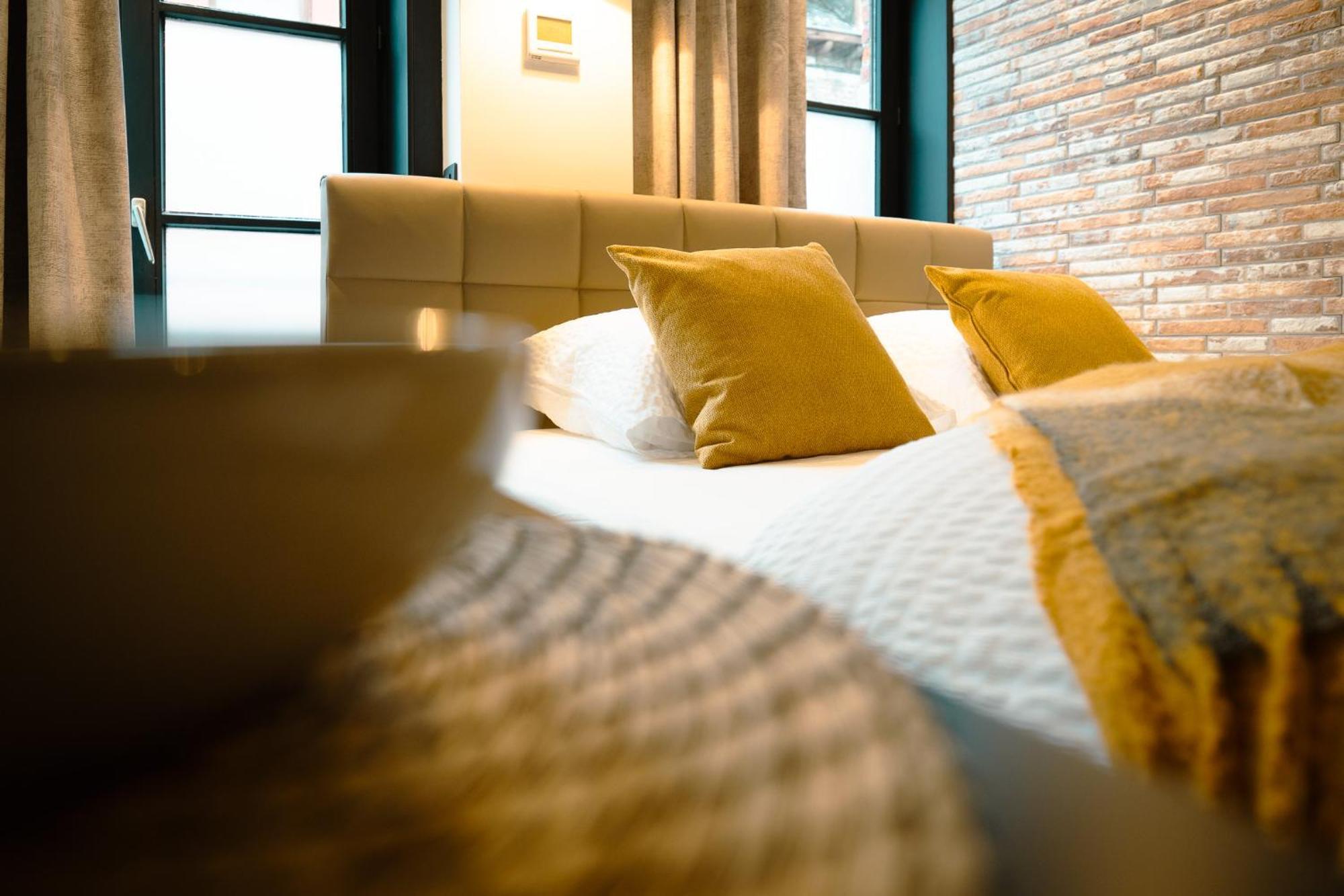 Le Pelerin Apartment Mons Ngoại thất bức ảnh